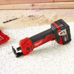 Milwaukee Cordless Cut Out Tool - Image 2