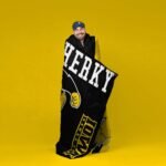 Iowa Hawkeyes Plush Blanket - Image 5