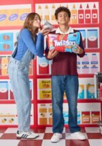 iscream Rainbow Pillow Set - Image 2