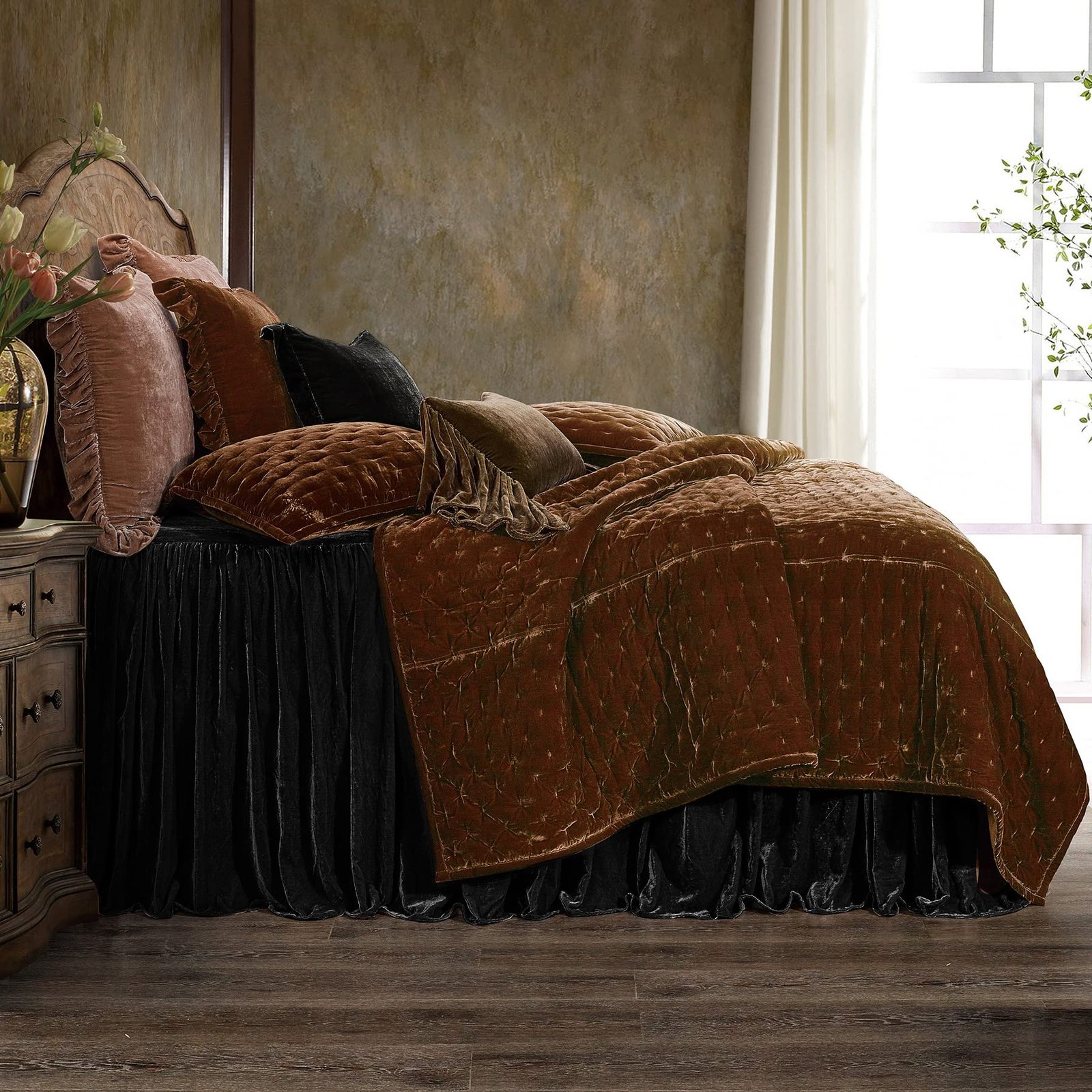81RzdnYdmaL.jpg Luxurious Velvet Bedspread Set - Image 1