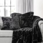 Luxurious Arctic Bear Faux Fur Throw - Image 2